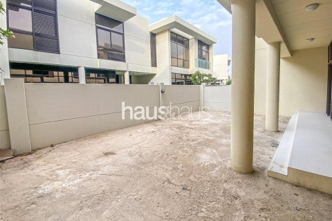 خانه شهری برای فروش در  DAMAC Hills (Akoya by DAMAC)، Dubai، امارات متحده عربی  3 خوابه ، 209 متر مربع ، شماره 625734 - تصویر 4
