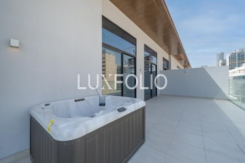 Appartement te huur in Jumeirah Village Circle, Dubai, VAE 2 slaapkamers, 156 vr.m., nr 628212 - foto 2