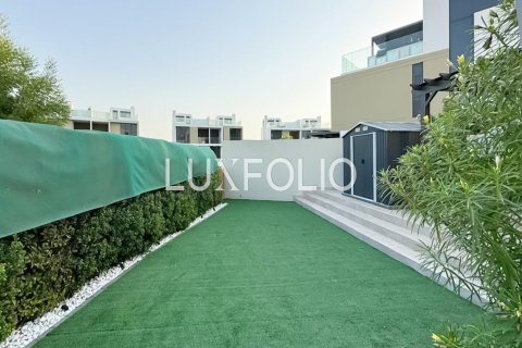 Villa itt: Dubai Hills Estate, EAE, 3 hálószoba, 296 m², azonosító: 628215 - fénykép 18