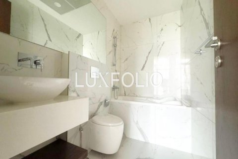 Apartment in Jumeirah Village Circle, Dubai, UAE 2 bedrooms, 130 sq.m. № 628216 - photo 13