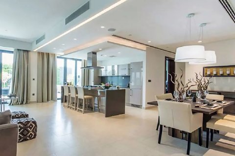 Apartamento para venda em Mohammed Bin Rashid City, Dubai, EAU 2 quartos, 113 m2 № 65383 - foto 3