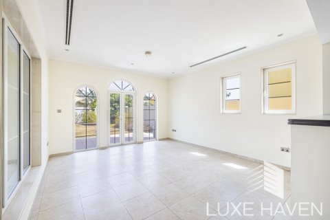 Villa til leje i Jumeirah Park, Dubai, UAE 3 soveværelser, 284.75 kvm № 387807 - foto 7