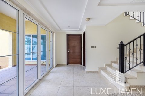 Villa til leje i Jumeirah Park, Dubai, UAE 3 soveværelser, 284.75 kvm № 387807 - foto 6