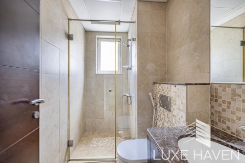 Villa til leje i Jumeirah Park, Dubai, UAE 3 soveværelser, 284.75 kvm № 387807 - foto 18