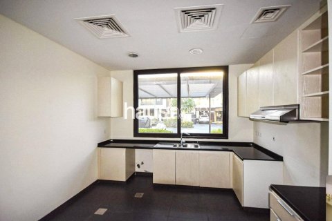 Σπίτι σε DAMAC Hills (Akoya by DAMAC), Dubai, ΗΑΕ 3 υπνοδωμάτια, 255 τ.μ. Αρ. 625231 - φωτογραφία 5