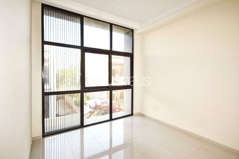 Σπίτι σε DAMAC Hills (Akoya by DAMAC), Dubai, ΗΑΕ 3 υπνοδωμάτια, 255 τ.μ. Αρ. 625231 - φωτογραφία 12