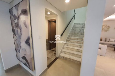Maison de ville à vendre à Al Rahmaniya, Sharjah, EAU 3 chambres, 187 m2 № 396392 - photo 8
