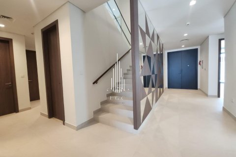 Villa para venda em Saadiyat Island, Abu Dhabi, EAU 4 quartos, 538.6 m2 № 577812 - foto 23