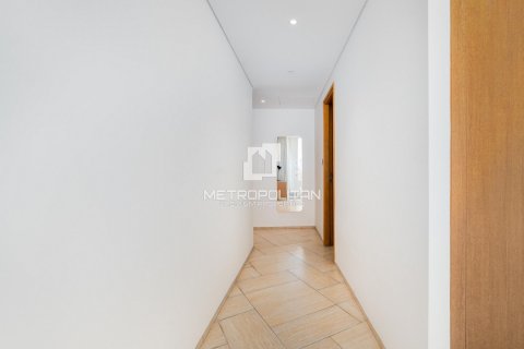 Ático en venta en Jumeirah Village Circle, Dubai, EAU 4 dormitorios, 512 m2 № 592998 - foto 28