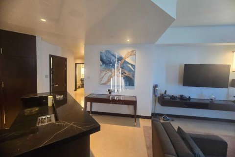 Apartment in The Marina, Abu Dhabi, UAE 3 bedrooms, 276.2 sq.m. № 533101 - photo 6