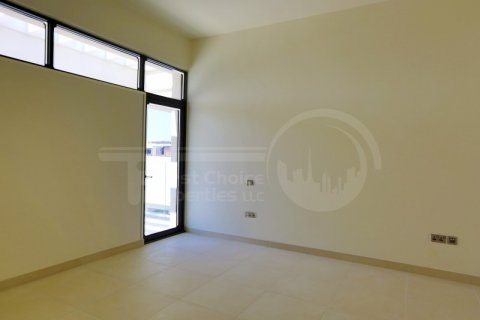 Зняти в оренду віллу на Остров Яс, Абу-Даби, ОАЕ 5 спалень, 516.4м2, № 410561 - фото 7