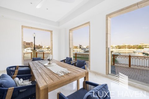 Apartmen di Palm Jumeirah, Dubai, UAE 3 bilik tidur, 442.87 meter persegi № 403218 - foto 17