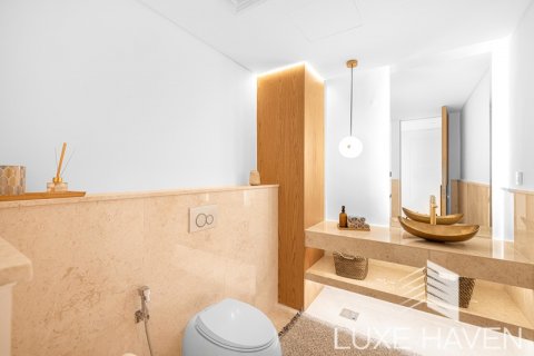Apartmen di Palm Jumeirah, Dubai, UAE 3 bilik tidur, 442.87 meter persegi № 403218 - foto 15