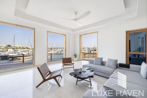 Apartmen di Palm Jumeirah, Dubai, UAE 3 bilik tidur, 442.87 meter persegi № 403218 - foto 2