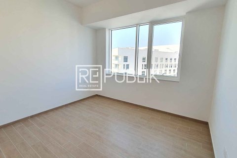 Apartamento para venda em Yas Island, Abu Dhabi, EAU 4 quartos, 279.6 m2 № 252331 - foto 3