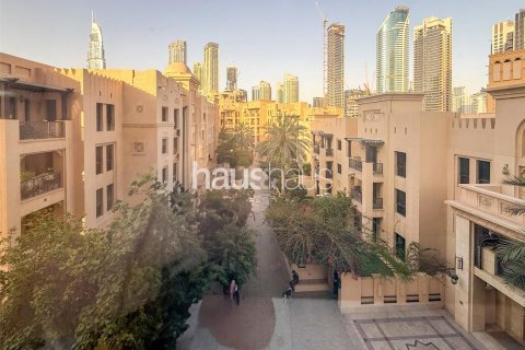 Appartement à Old Town, Dubai, EAU: 2 chambres, 132 m2 № 626199