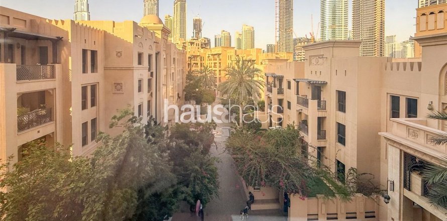 Wohnung in Old Town, Dubai, VAE: 2 Schlafzimmer, 132 m2 Nr. 626199