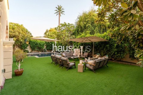 Vila u gradu Dubai Sports City, UAE 5 spavaće sobe, 325 m2 Br. 626198 - Slika 27