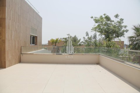 Villa in The Marina, Abu Dhabi, UAE 5 bedrooms, 551 sq.m. № 533216 - photo 19