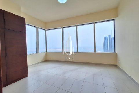 דירה להשכרה ב Corniche Road, Abu Dhabi, איחוד האמירויות  4 חדרי שינה, 219 מ"ר, מספר 533157 - תמונה 2