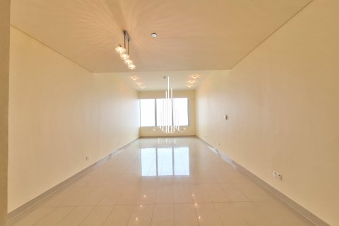 דירה להשכרה ב Corniche Road, Abu Dhabi, איחוד האמירויות  4 חדרי שינה, 219 מ"ר, מספר 533157 - תמונה 8