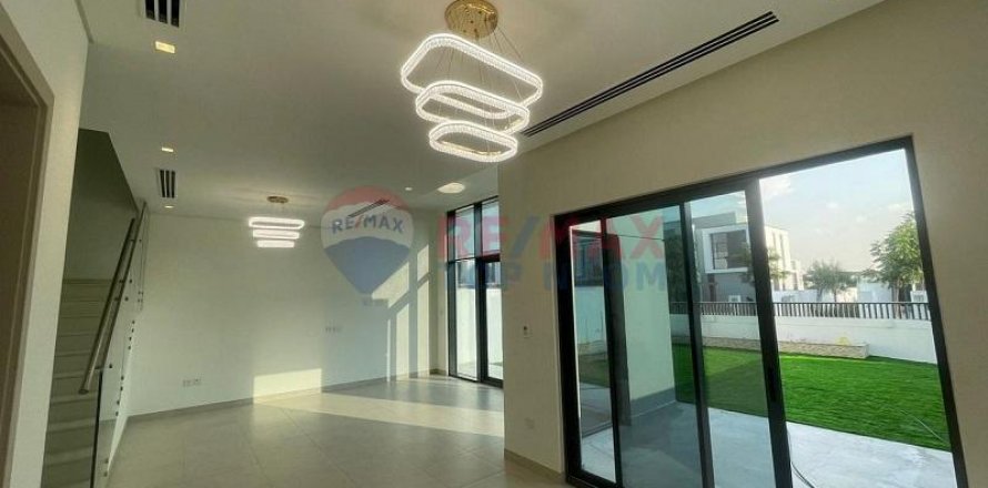Villa Al Furjan, Dubaijā, AAE 3 istabas, 238 m2 Nr. 563251