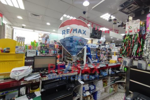 Magazin de închiriat în Al Salam Street, Abu Dhabi, EAU 227.6 mp.  №441590 - poză 2