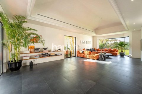 Villa en venta en Dubai Investment Park, Dubai, EAU 4 dormitorios, 390 m2 № 625210 - foto 11