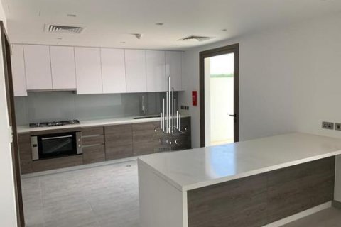 Villa till försäljning i Yas Island, Abu Dhabi, UAE 3 sovrum, 180 kvm Nr. 549029 - fotografi 15