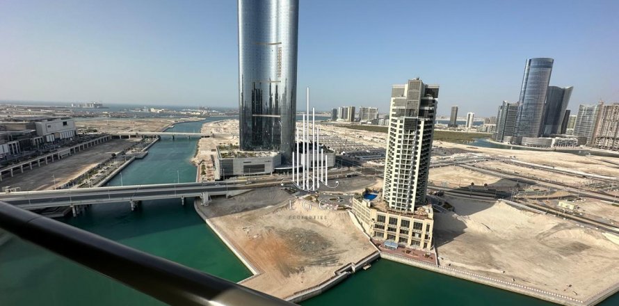 Apartment in Al Reem Island, Abu Dhabi, UAE 2 bedrooms, 160 sq.m. № 590879