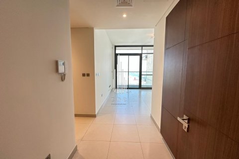 Apartment in Al Reem Island, Abu Dhabi, UAE 2 bedrooms, 105.2 sq.m. № 590880 - photo 8