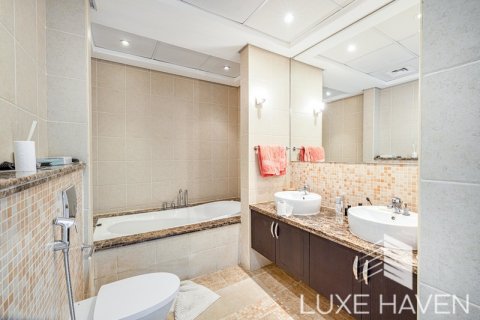 Vilă de închiriat în Jumeirah Park, Dubai, EAU 3 dormitoare, 327.67 mp.  №412237 - poză 10