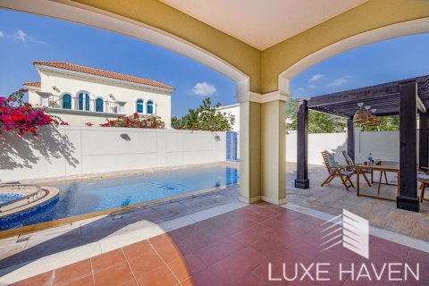 Vilă de închiriat în Jumeirah Park, Dubai, EAU 3 dormitoare, 327.67 mp.  №412237 - poză 12