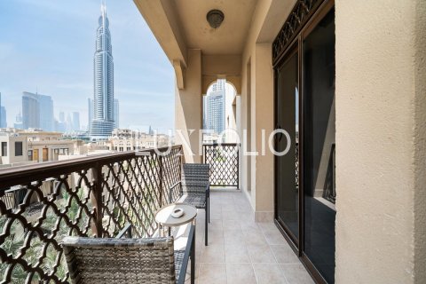 Apartamento en alquiler en Old Town, Dubai, EAU 2 dormitorios, 126 m2 № 628050 - foto 26