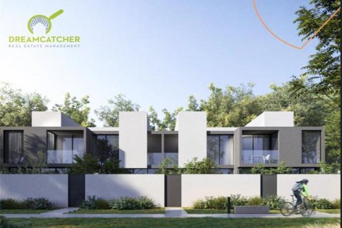 Rijtjeshuis te koop in Tilal City, Sharjah, VAE 3 slaapkamers, 218.1 vr.m., nr 588674 - foto 10