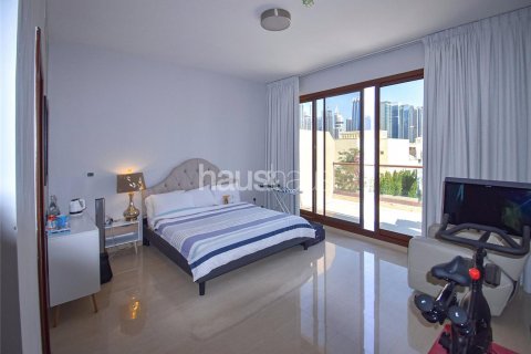 Rijtjeshuis te huur in Jumeirah Islands, Dubai, VAE 4 slaapkamers, 337 vr.m., nr 626696 - foto 14