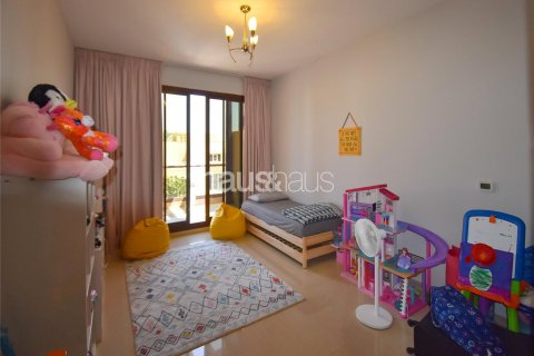 Rijtjeshuis te huur in Jumeirah Islands, Dubai, VAE 4 slaapkamers, 337 vr.m., nr 626696 - foto 16