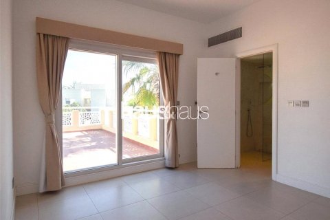 Vila di Meadows, Dubai, UAE 4 bilik tidur, 390 meter persegi № 626698 - foto 13