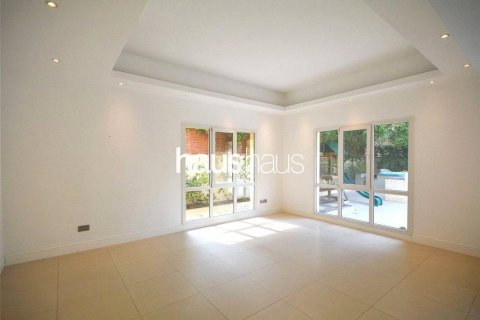 Vila di Meadows, Dubai, UAE 4 bilik tidur, 390 meter persegi № 626698 - foto 5