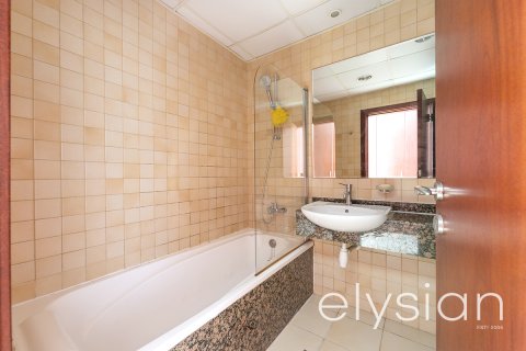 Apartman u Jumeirah Beach Residence, Dubai, UAE 1 spavaća soba, 100 m2 Br. 586110 - fotografija 8