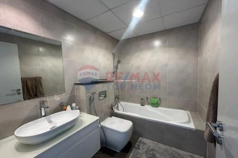 Apartamento en alquiler en DAMAC Hills (Akoya by DAMAC), Dubai, EAU 2 dormitorios, 123.2 m2 № 577448 - foto 10