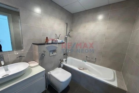 Apartamento en alquiler en DAMAC Hills (Akoya by DAMAC), Dubai, EAU 2 dormitorios, 123.2 m2 № 577448 - foto 11