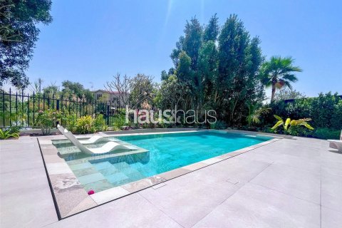 Üürile anda villa asukohaga Jumeirah Islands, Dubai, AÜE: 5 magamistoaga, 1002 m² Nr 626664 - pilt 16