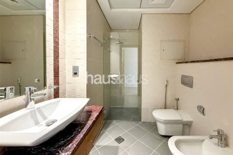 Apartment in Jumeirah Beach Residence, Dubai, UAE 4 bedrooms, 291 sq.m. № 626663 - photo 10