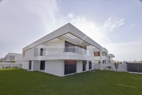 Villa em Yas Island, Abu Dhabi, EAU 5 quartos, 511.7 m2 № 407357