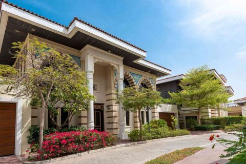 ZABEEL SARAY VILLAS in Palm Jumeirah, Dubai, UAE № 288027