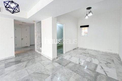 The Springs, Dubai, UAE의 임대용 빌라 침실 3개, 228제곱미터 번호 626410 - 사진 3