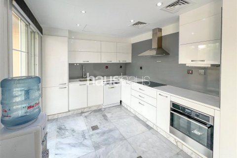 The Springs, Dubai, UAE의 임대용 빌라 침실 3개, 228제곱미터 번호 626410 - 사진 5