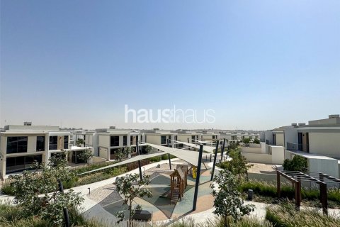 Villa in Tilal Al Ghaf, Dubai, UAE 5 bedrooms, 527 sq.m. № 626626 - photo 11