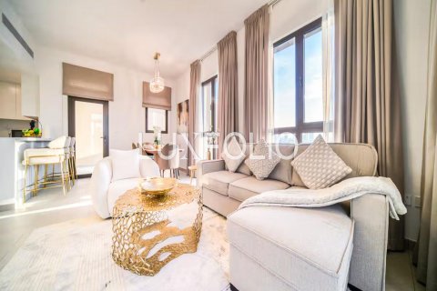 Διαμέρισμα σε Umm Suqeim, Dubai, ΗΑΕ 2 υπνοδωμάτια, 171 τ.μ. Αρ. 627463